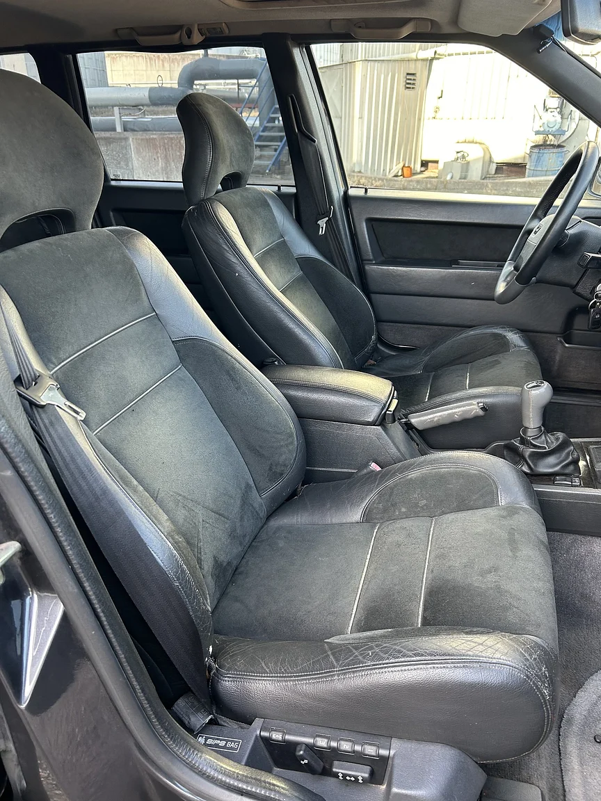 Interior image of 1996 Volvo 850 R Estate (1)