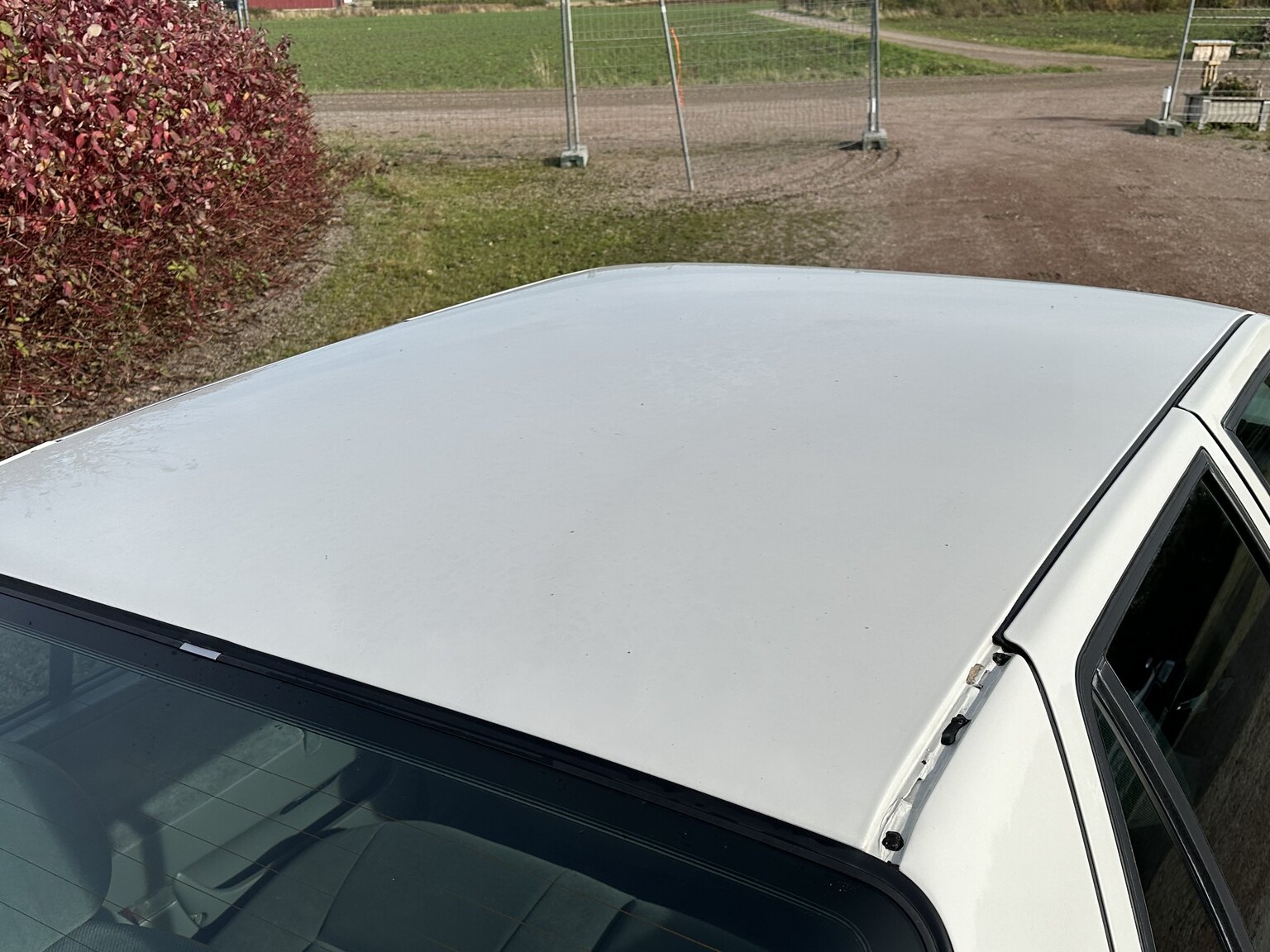 Exterior image of 1996 SAAB 9000
