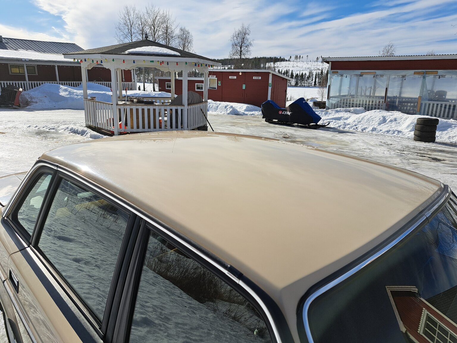 Exteriörbild på 1988 Volvo 240 GL
