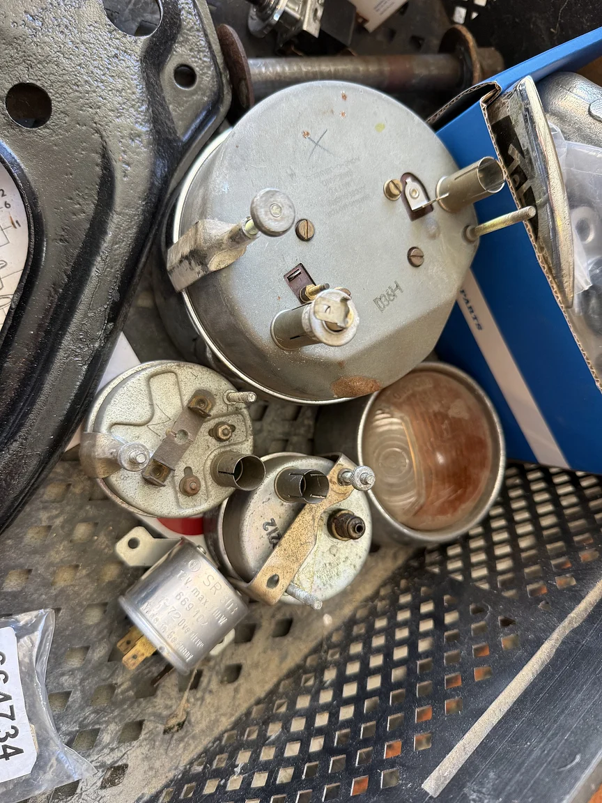 Image of 1966 Volvo P 1800S mechanics (31)