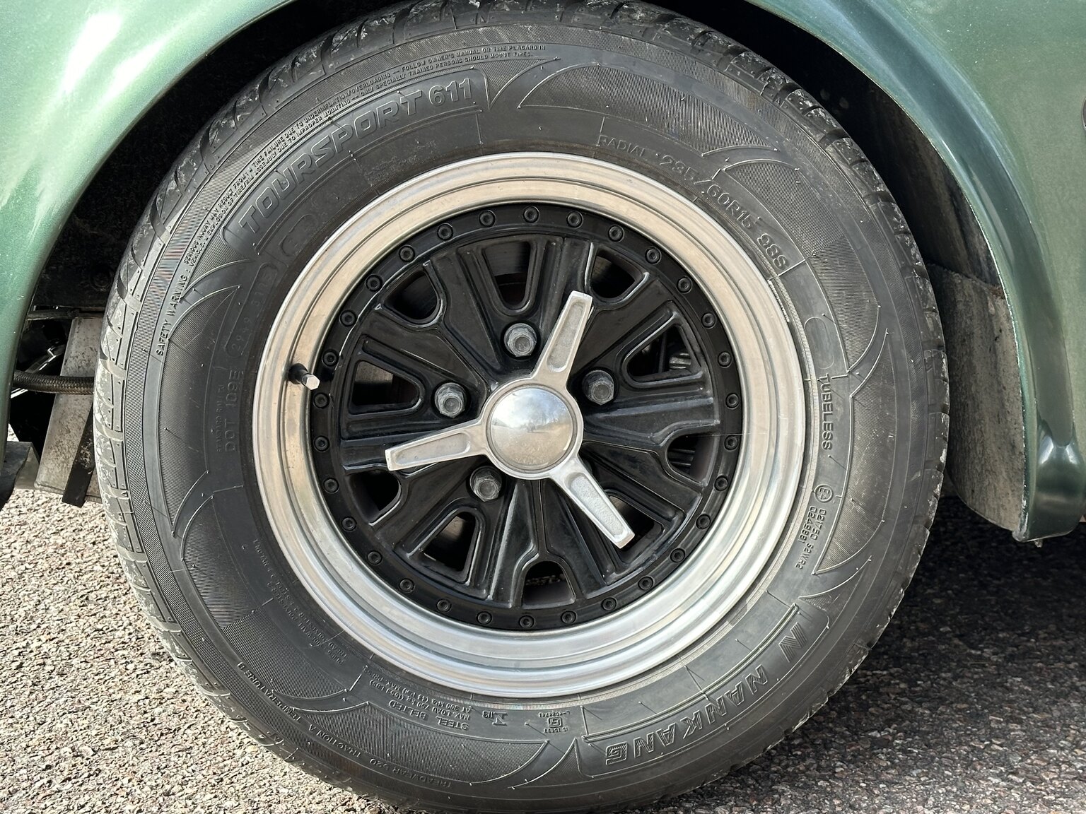 Exteriörbild på 2008 AC Cobra replica