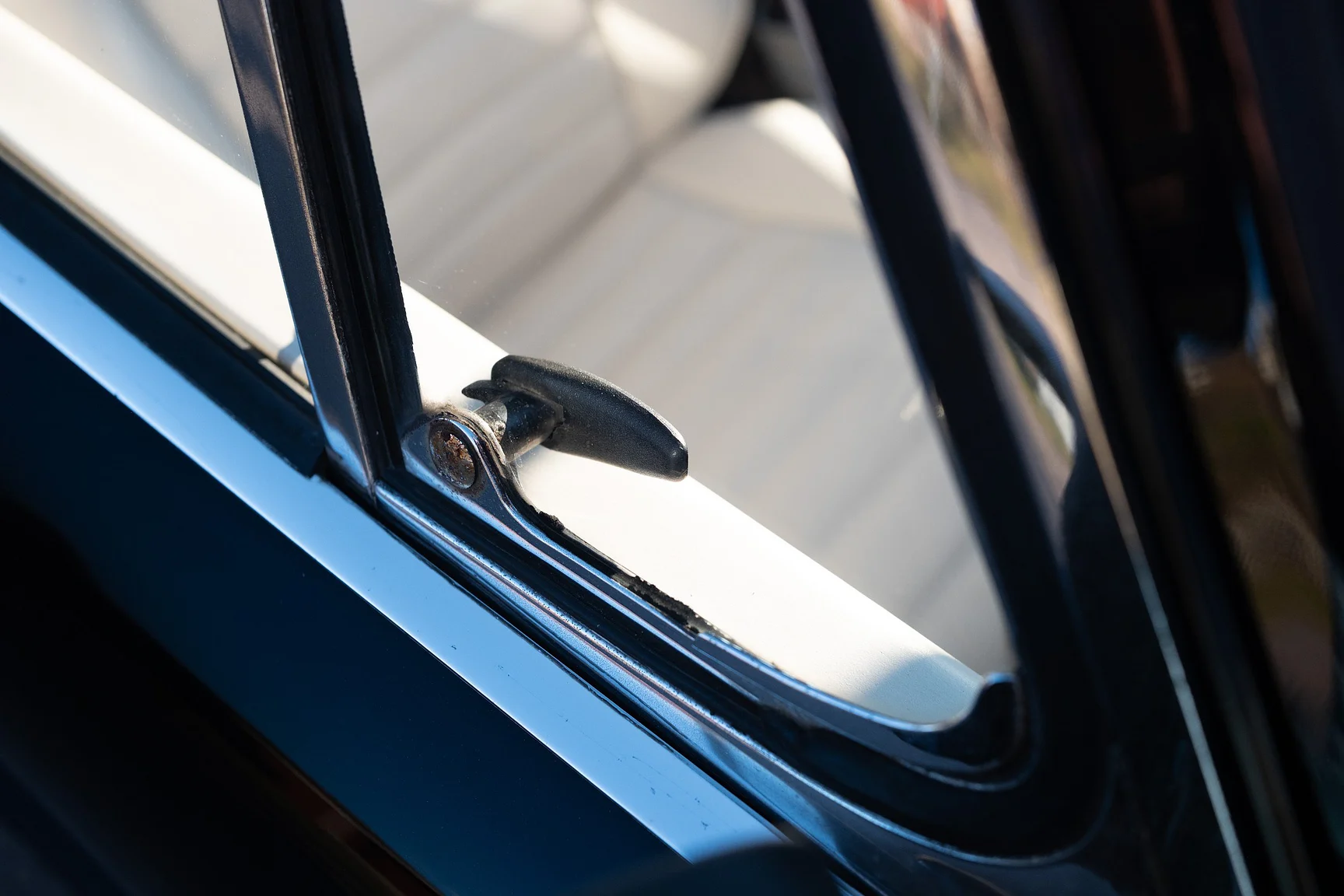 Aussenfoto 1976 Porsche 911 Targa Flachbau - Josef Zirkelbach DP (64)