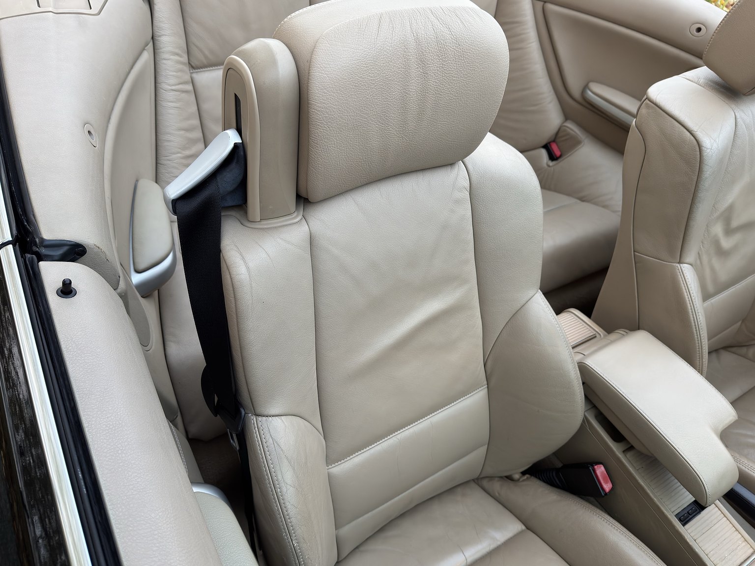 Interiörbild 2001 BMW 325IA CAB