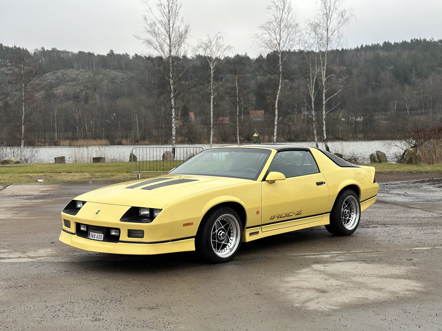 Exterior image of 1987 Chevrolet Camaro Z28