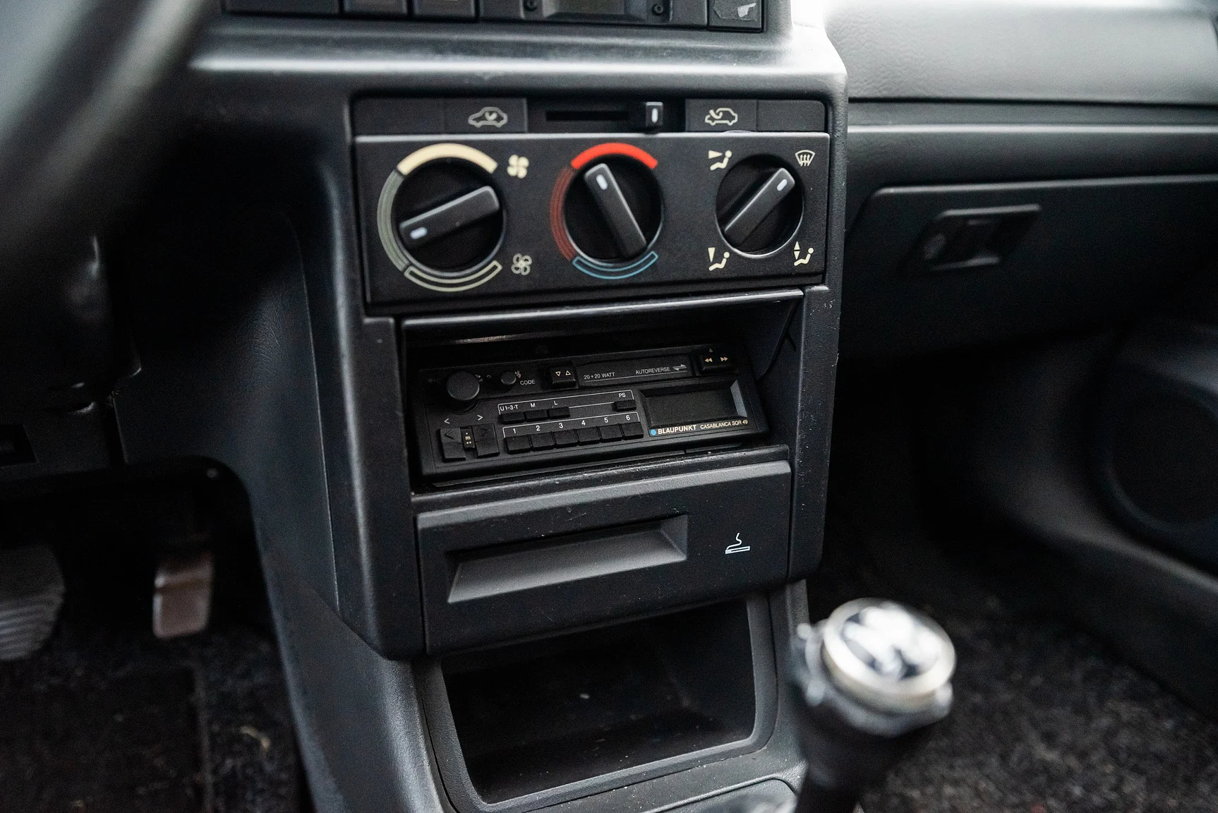 Interior image of 1991 Peugeot 405 Break SRI (65)