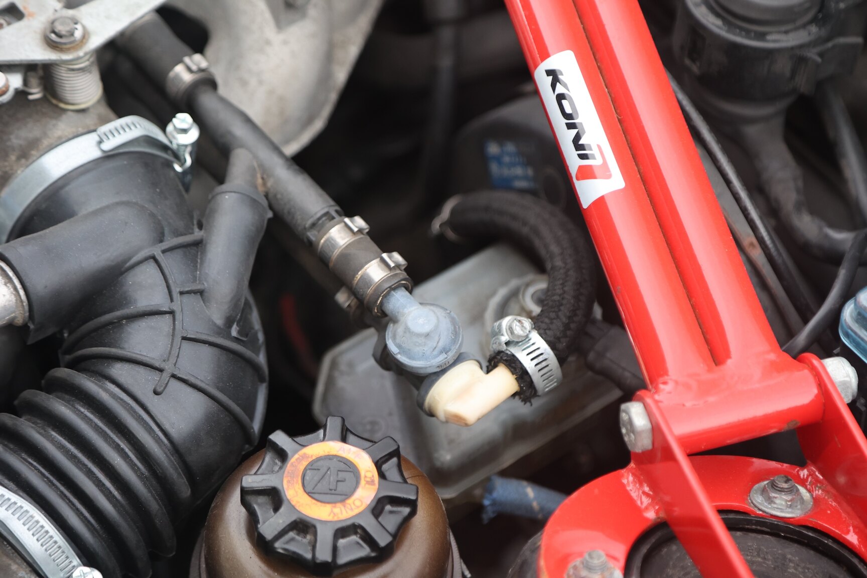 1989 BMW 325i, Mekanik