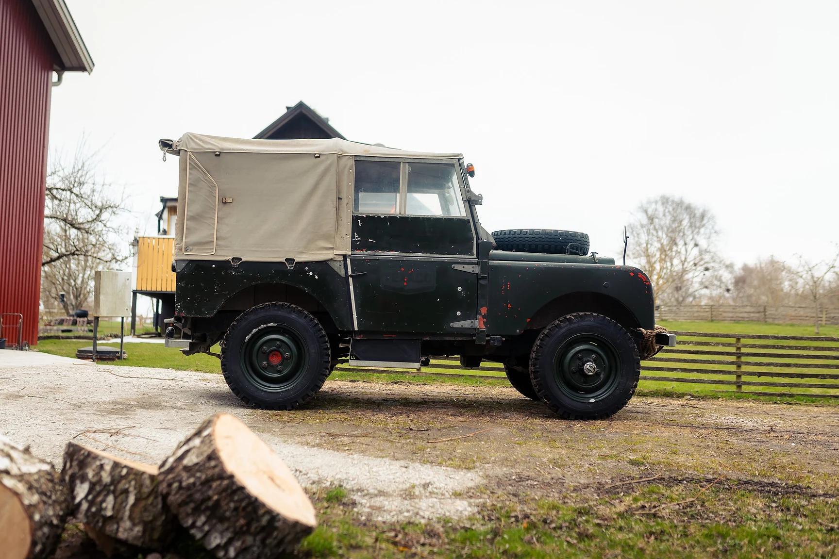 Aussenfoto 1953 Land Rover Series 1 Soft Top (9)