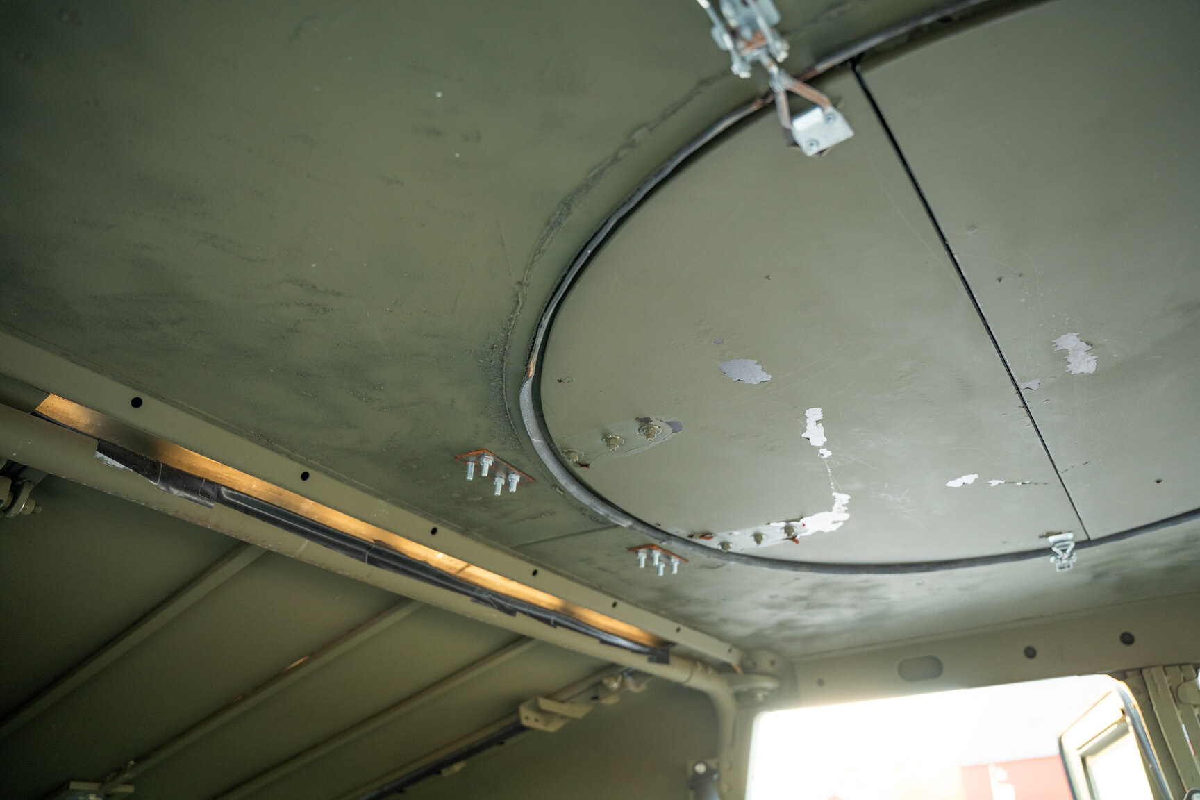 Interior image of 1987 Chevrolet/Humvee H1 Slantback