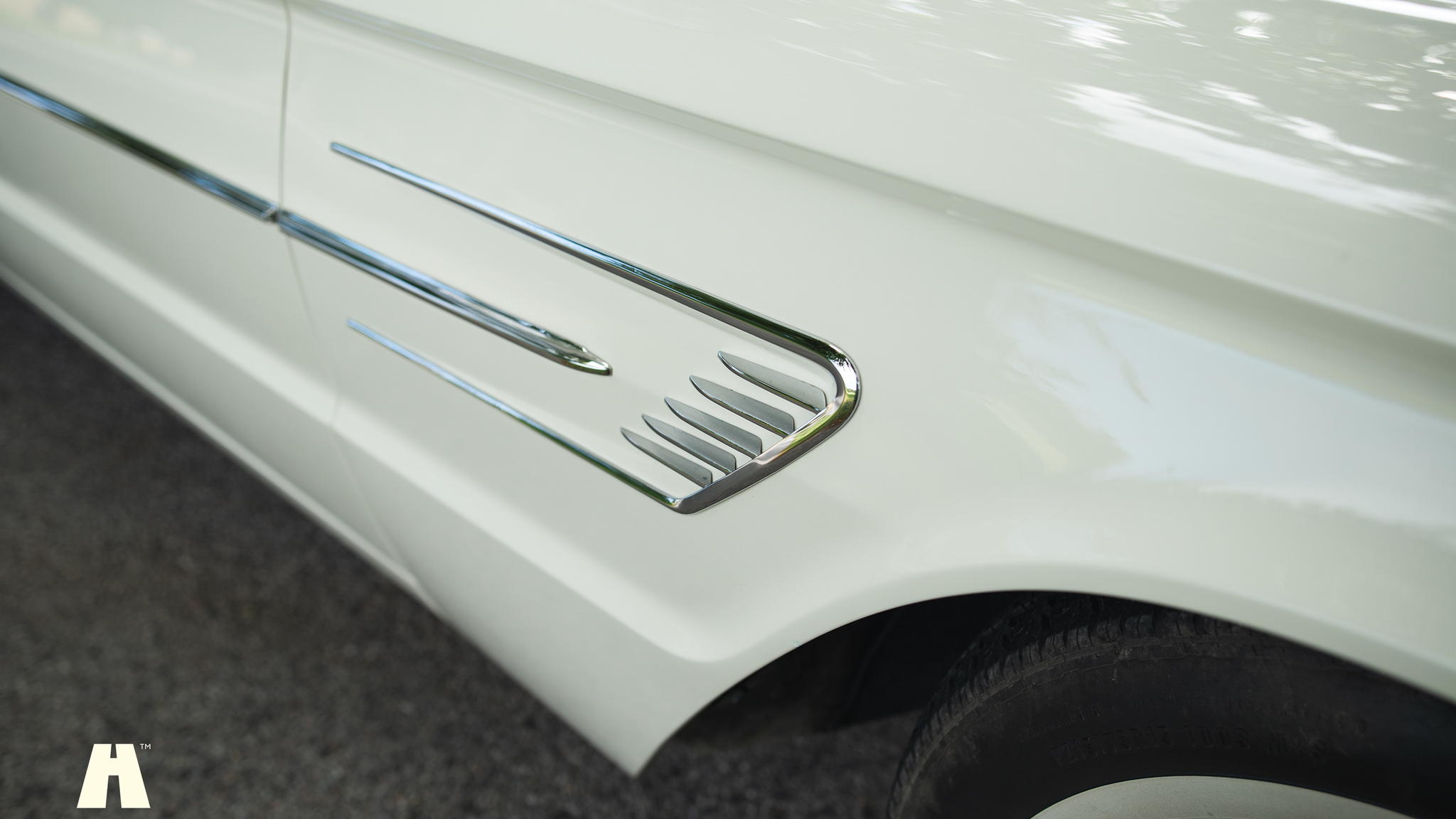 Aussenfoto 1965 Ford Thunderbird (39)