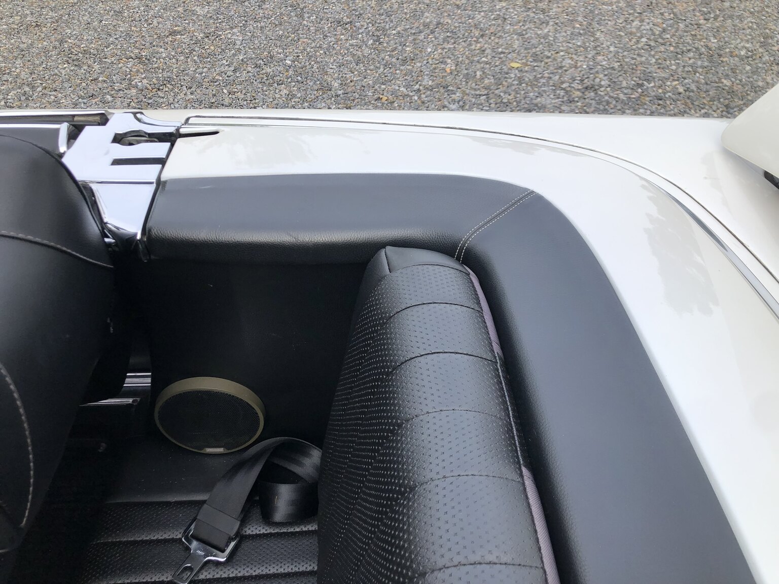 Exteriörbild på 1972 Mercedes-Benz 350 SL