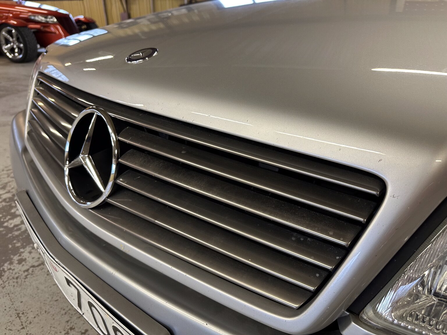 Exteriörbild på 1993 Mercedes-Benz SL 320