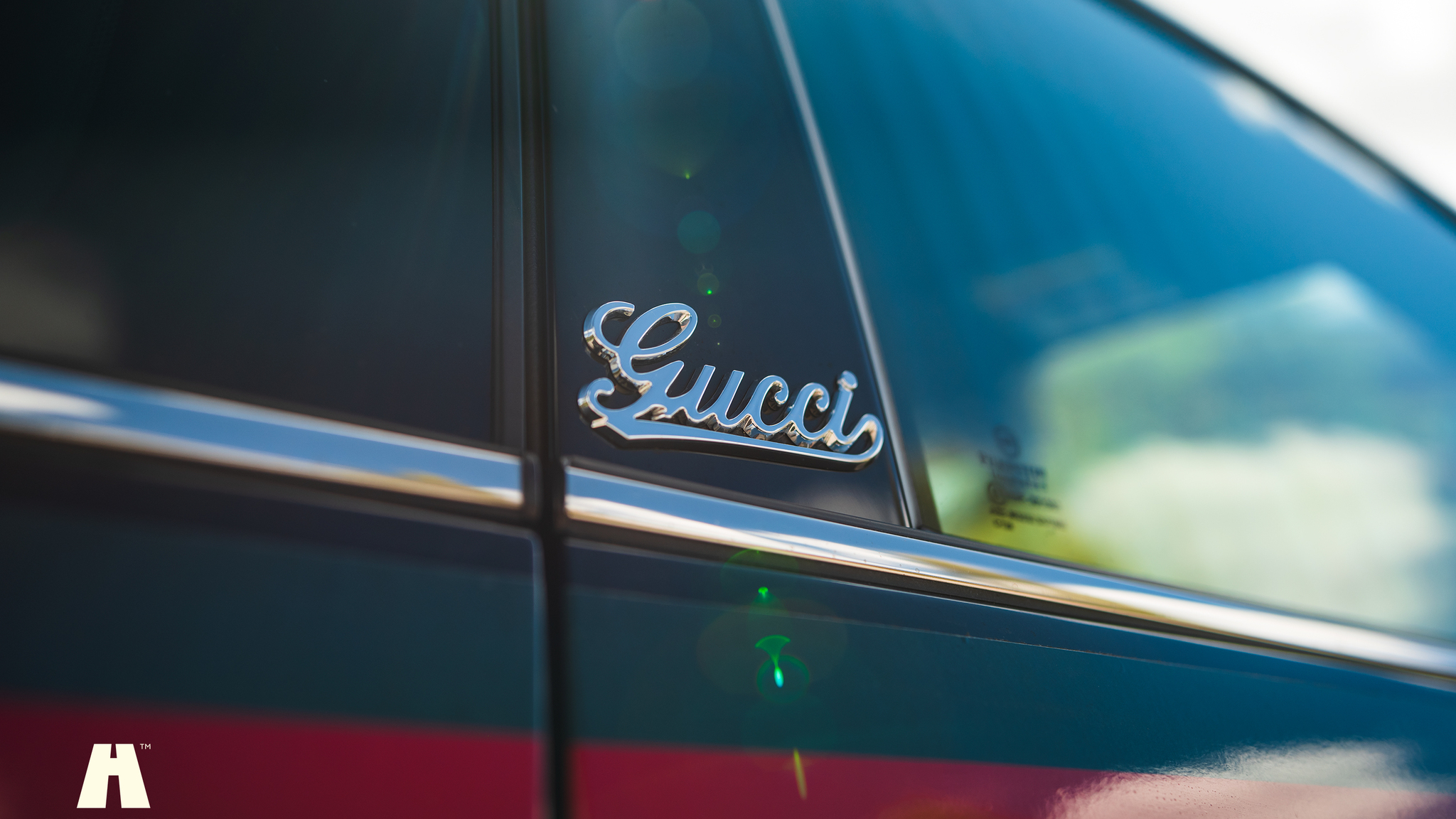 Exterior image of 2012 FIAT 500 GUCCI