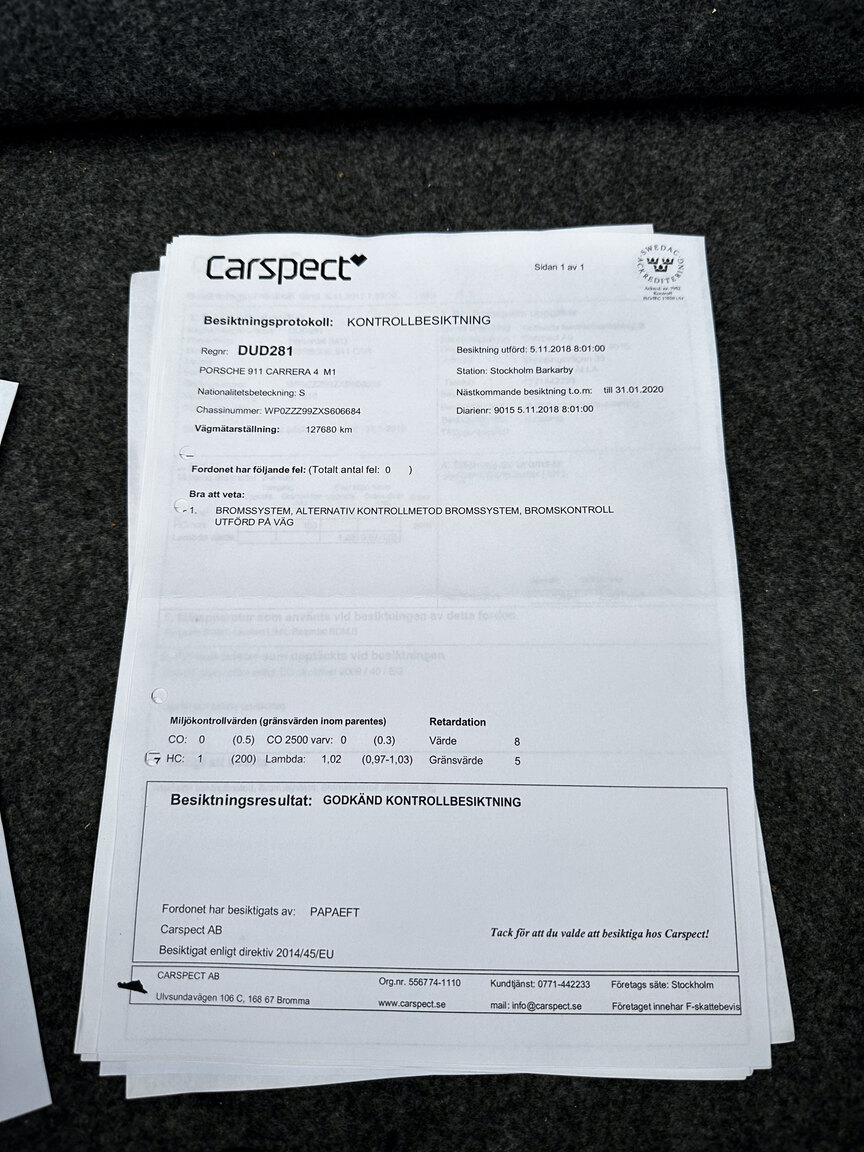 Documentation for 1999 Porsche 911 Carrera 4