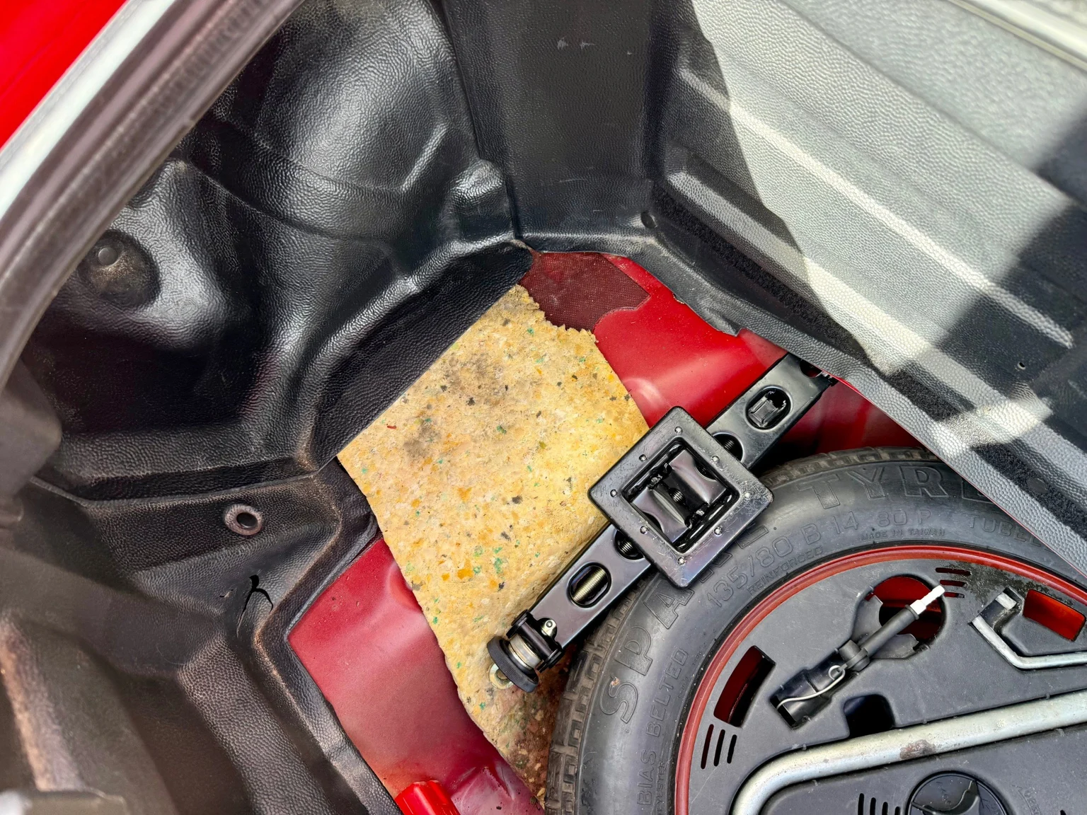 Interiörbild 1999 Fiat Barchetta cab. (58)