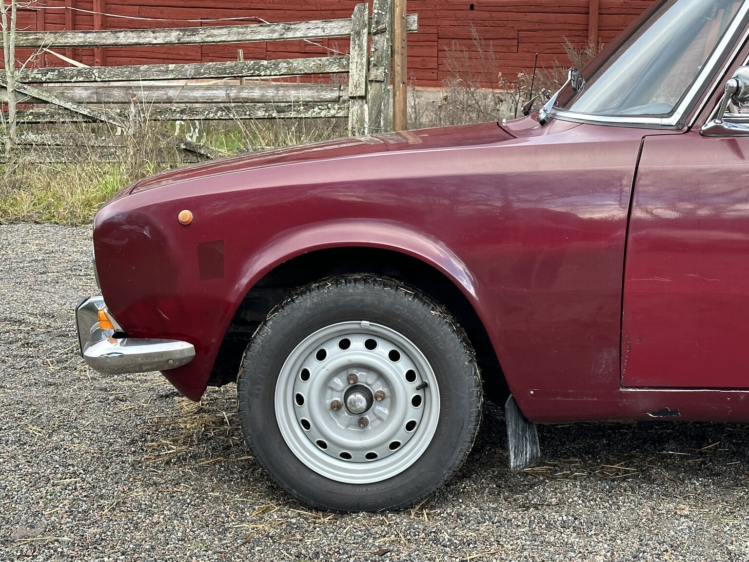Aussenfoto 1973 Alfa Romeo Berlina 2000