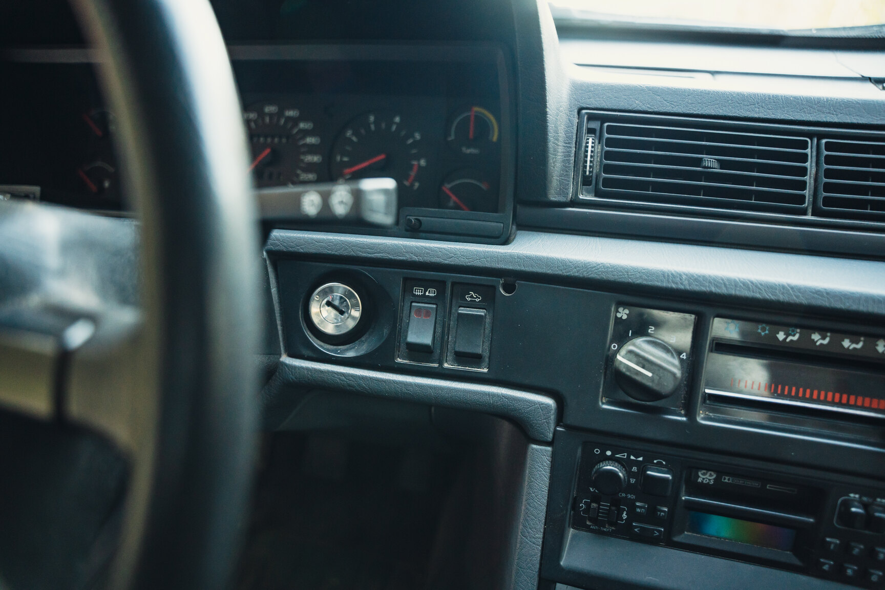 Interiörbild 1990 VOLVO 740 Turbo