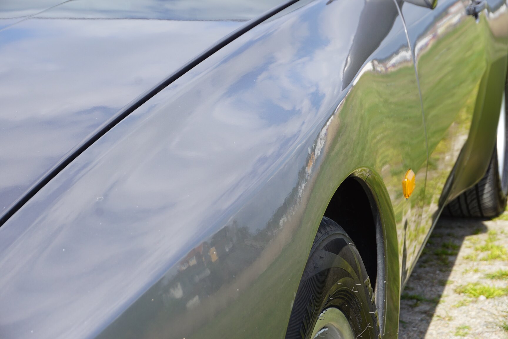 Exterior image of 1985 Porsche 944 "NO RESERVE AUCTION"