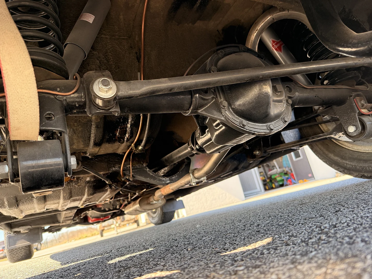 Image of 1966 Volvo P 1800S mechanics (22)