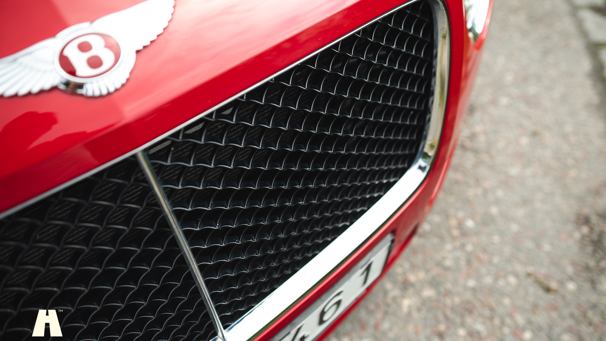 Exterior image of 2013 Bentley Continental GT V8 (50)