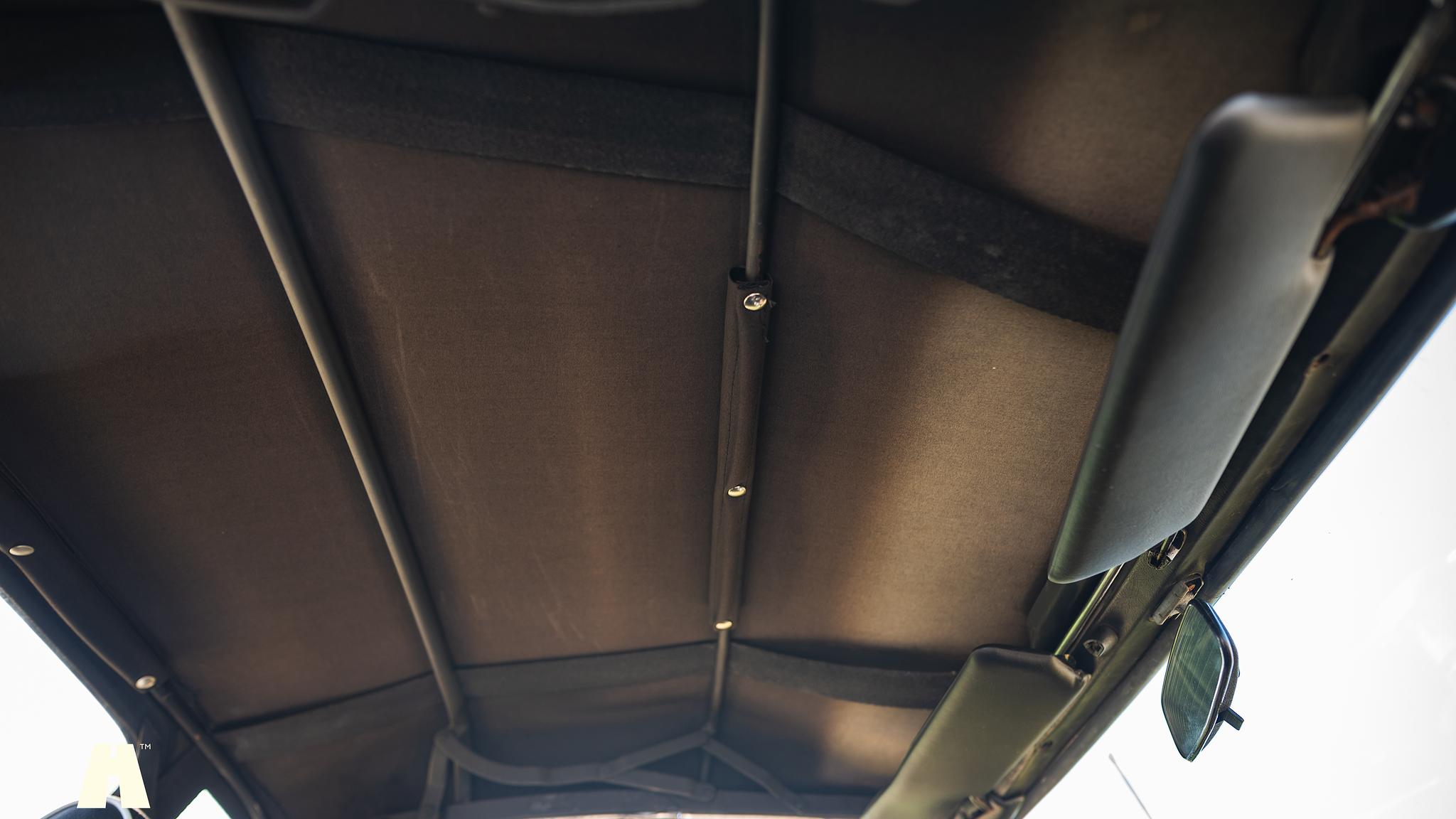 Innenraumfoto von 1974 Triumph TR6 (57)