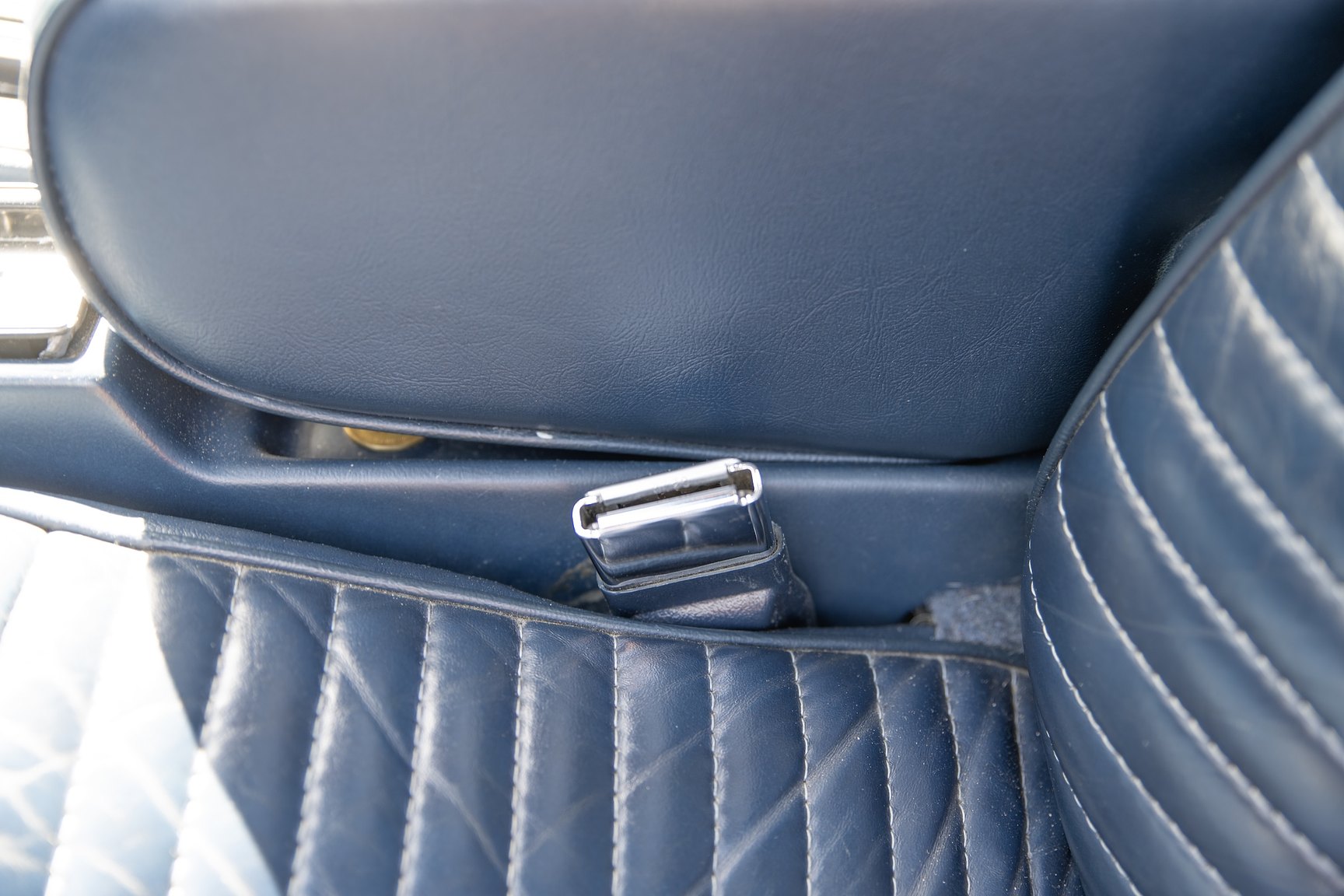 Innenraumfoto von 1985 Lincoln Continental 5.0 V8 EFI