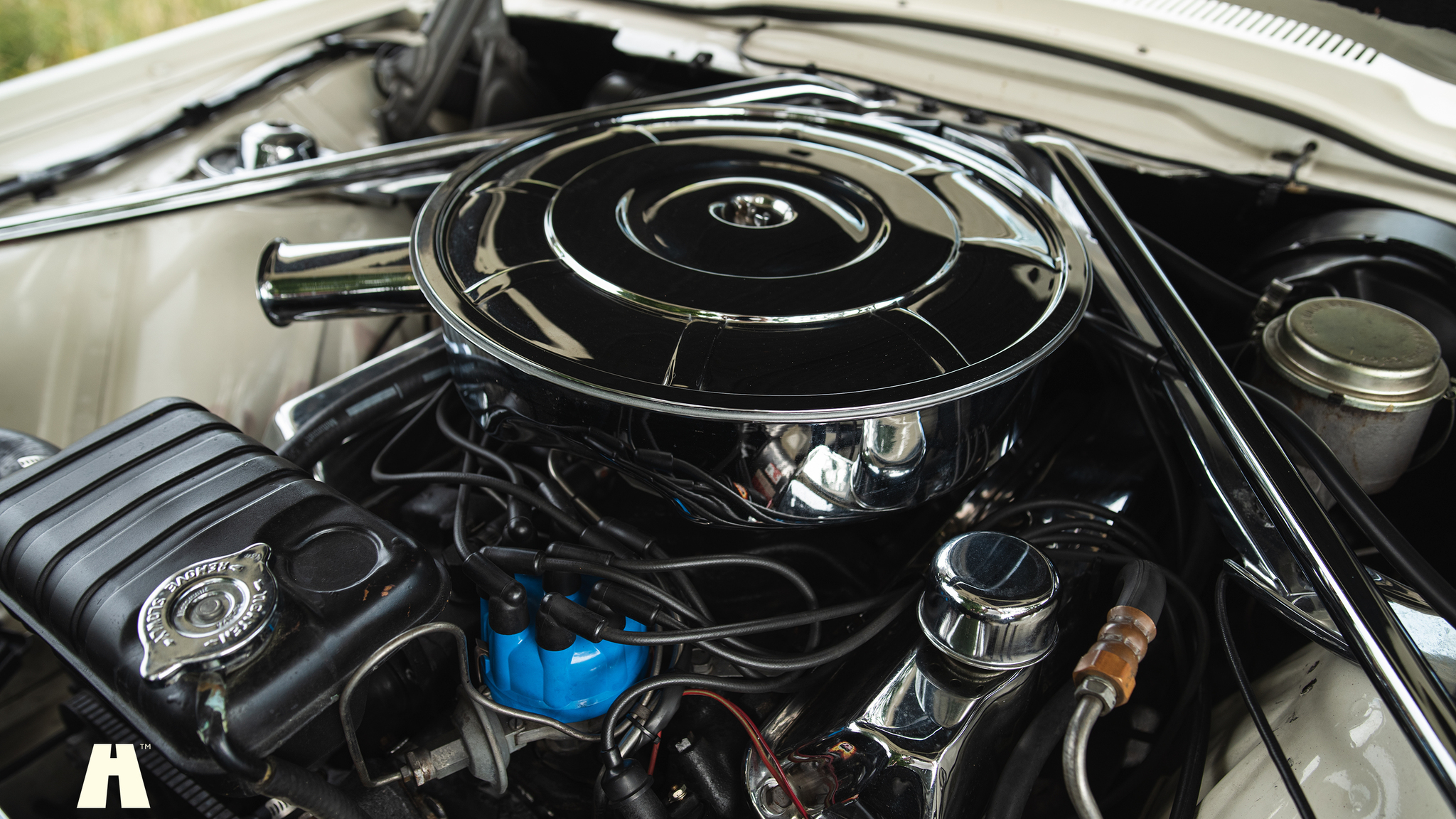 Image of 1965 Ford Thunderbird (19) mechanics