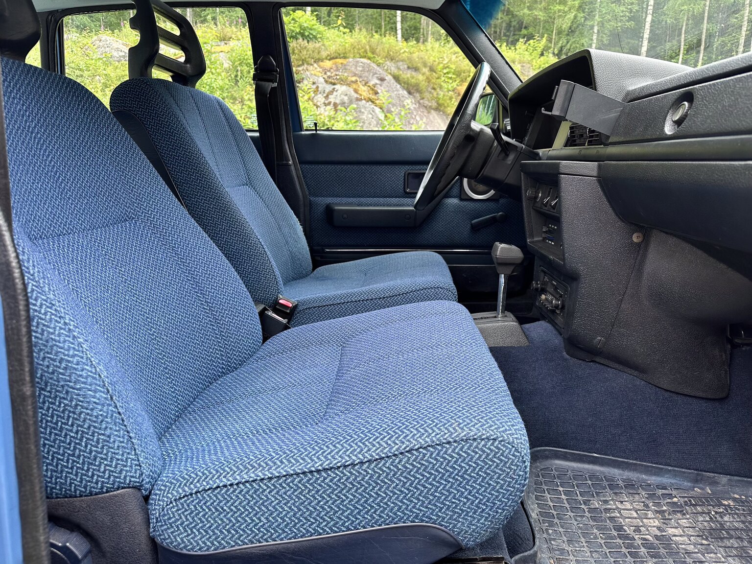 Innenraumfoto von 1986 Volvo 244
