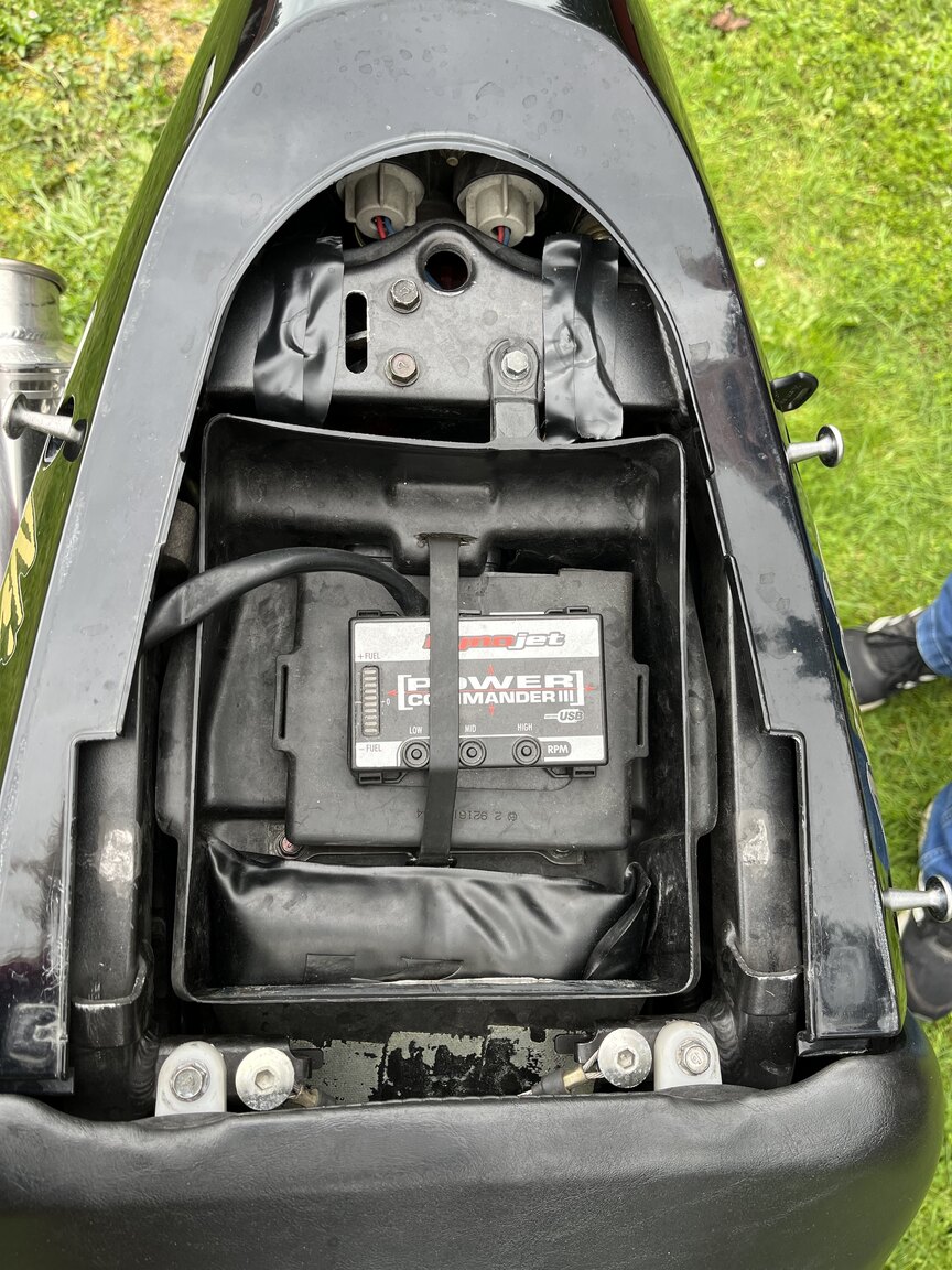 Exteriörbild på 2002 Kawasaki Ninja ZX-12R