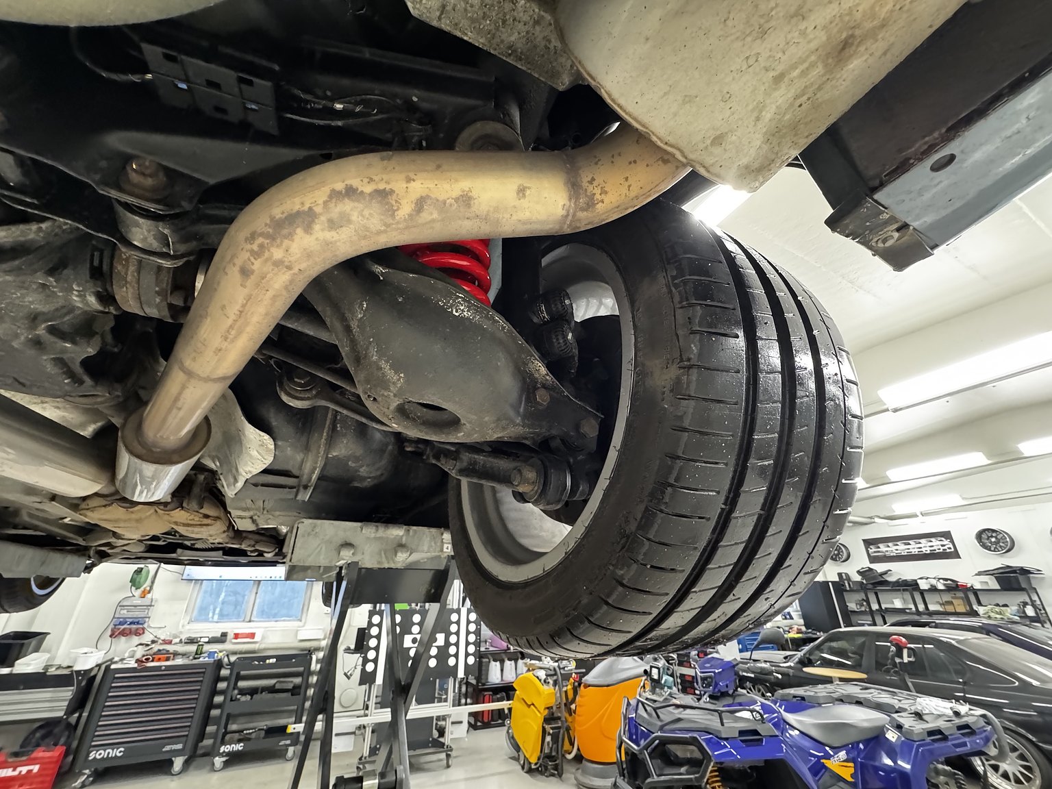 1992 BMW 850i 6-speed manual - NO RESERVE, Mekanik