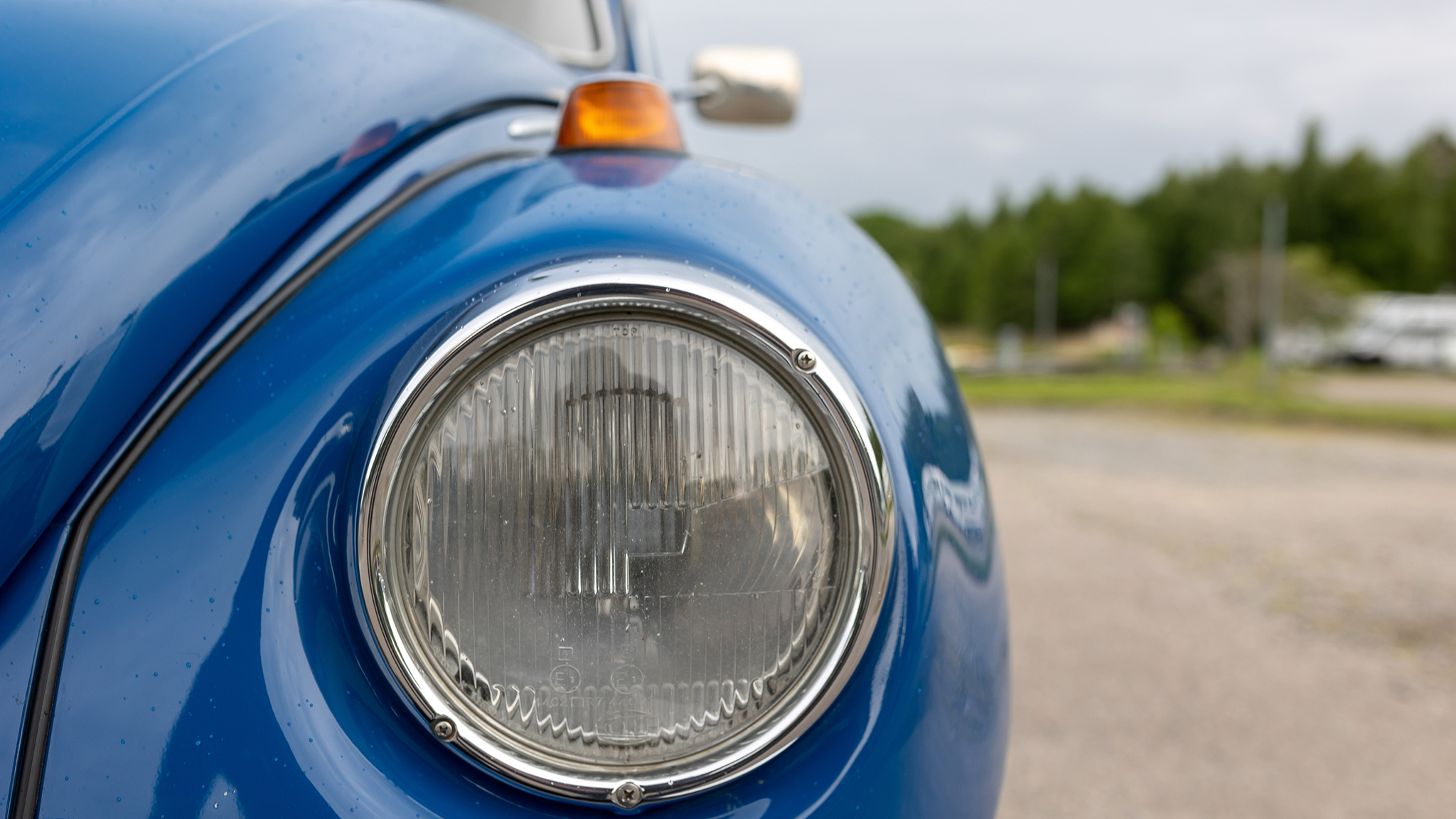 Exterior image of 1973 Volkswagen Beetle 1303S 1600 (50)