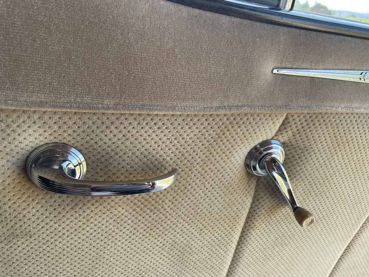 Interior image of 1940 Hudson Modell 40 Traveller Brougham 