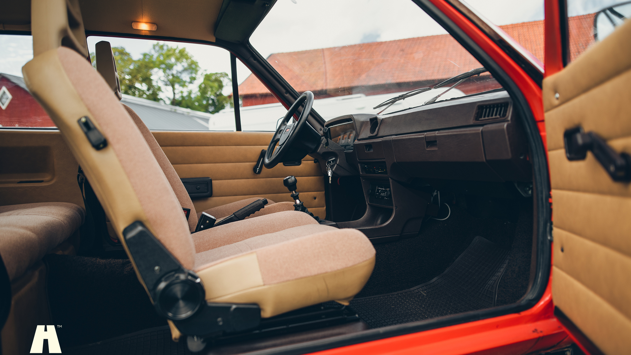 Innenraumfoto von 1976 Volvo 343 DL Manuell