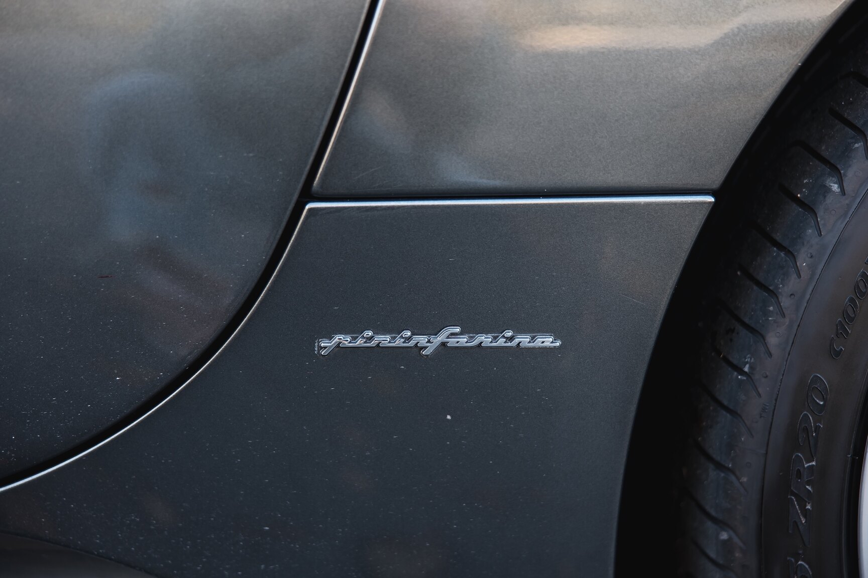Exterior image of 2011 Ferrari California 