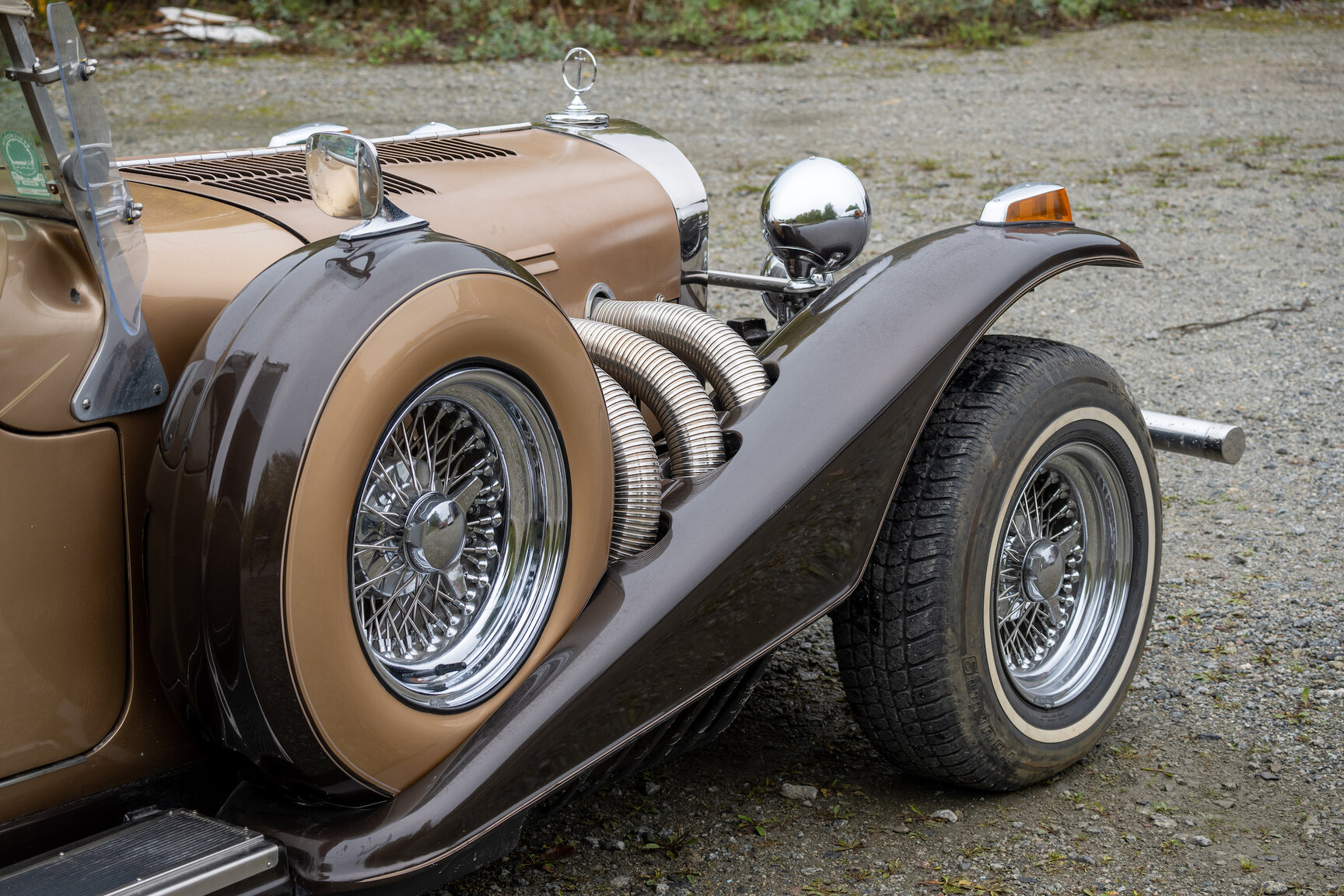 Aussenfoto 1975 Excalibur Phaeton series III  (12)