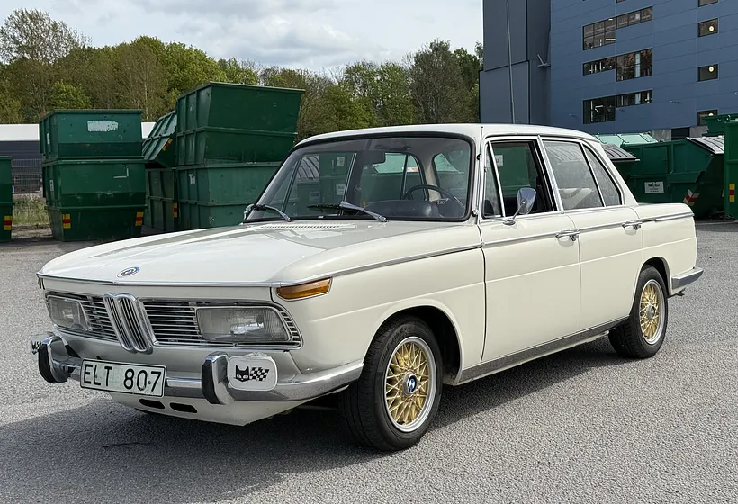 1970 BMW New Class 4-dörrars Sedan