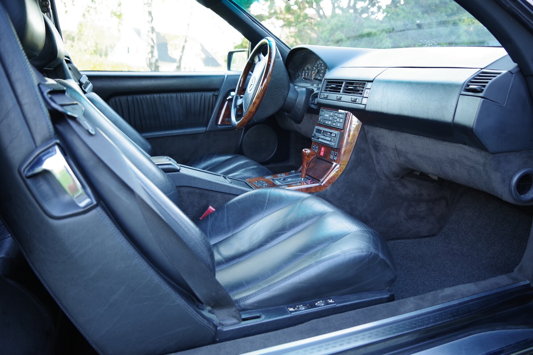 Interiörbild 1992 Mercedes-Benz 300 SL-24