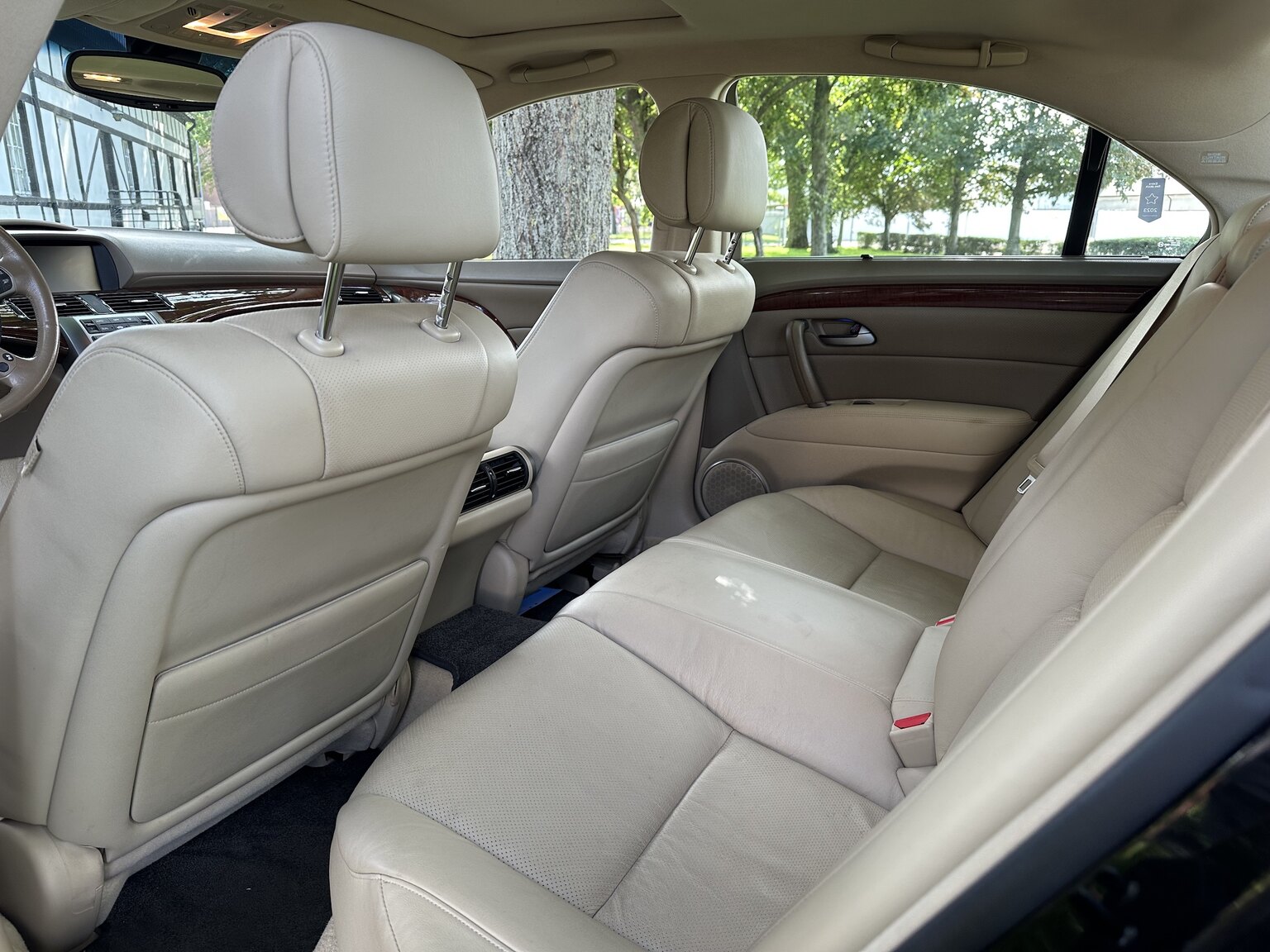 Innenraumfoto von 2007 Honda Legend (32)