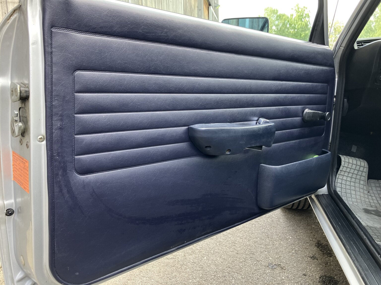 Innenraumfoto von 1979 BMW 323i