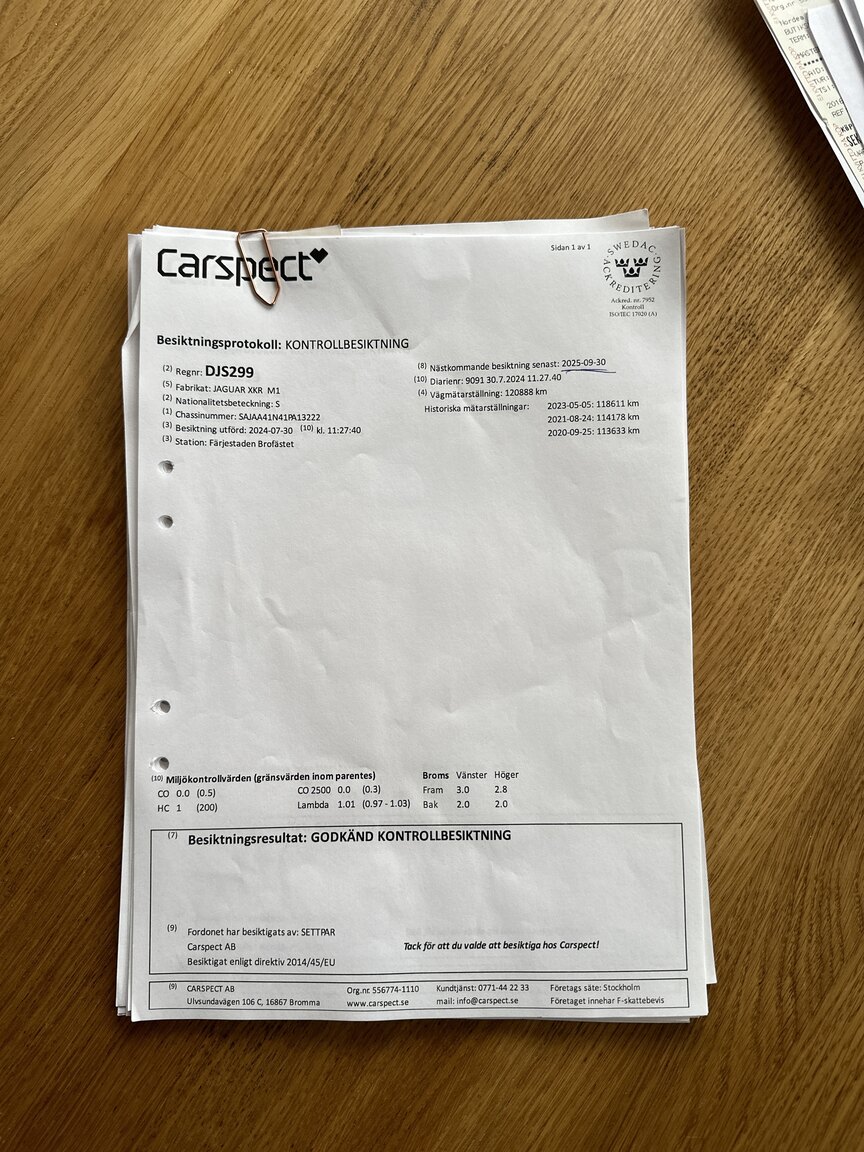 Documentation for 2001 Jaguar XKR Silverstone