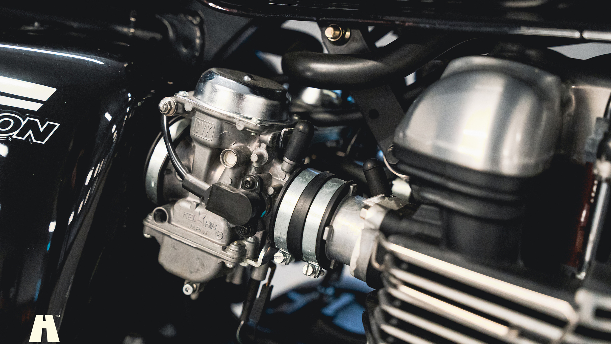 2007 Triumph Thruxton 900 (7), Mekanik