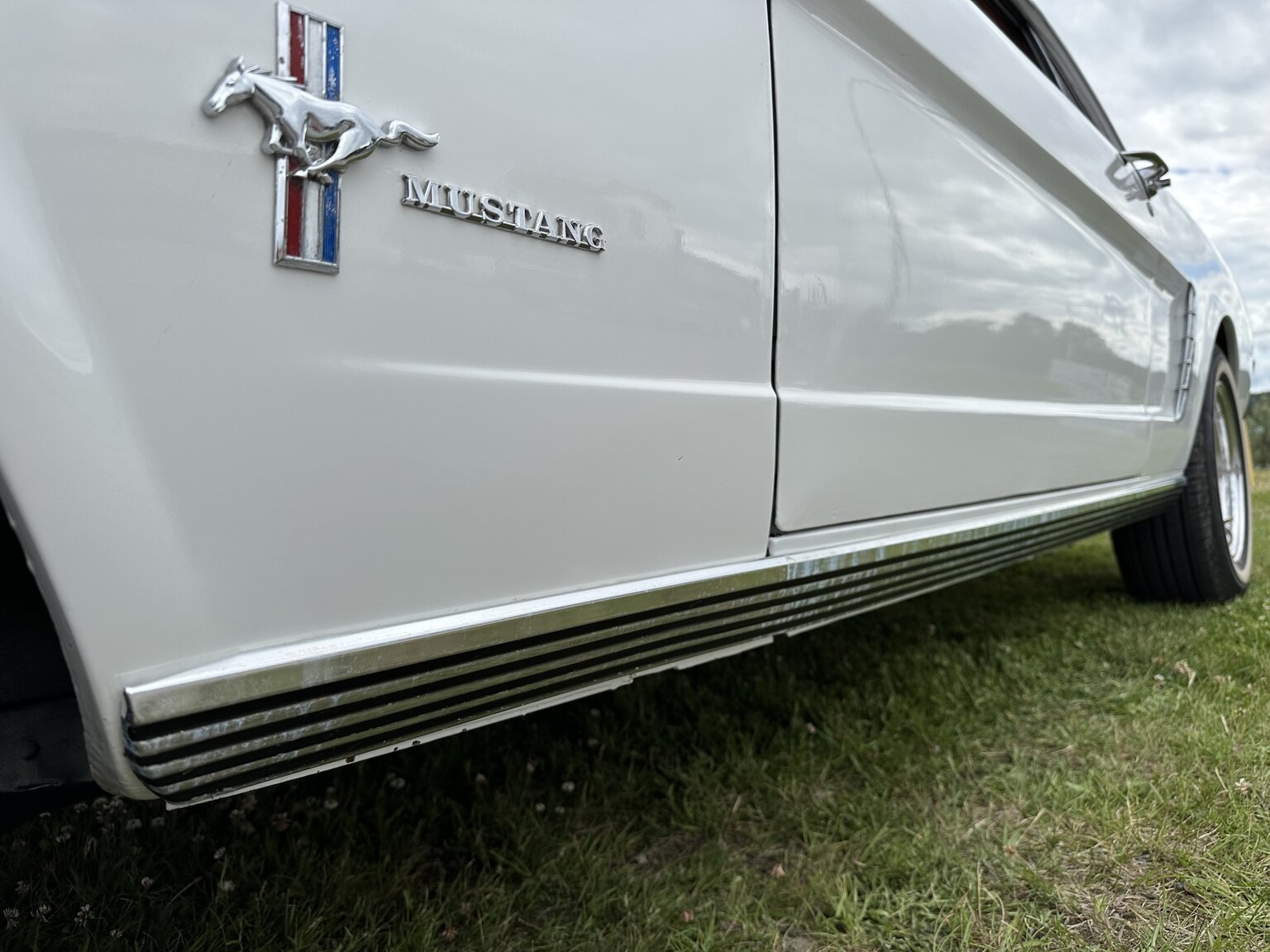 Exteriörbild på 1965 Ford Mustang HT