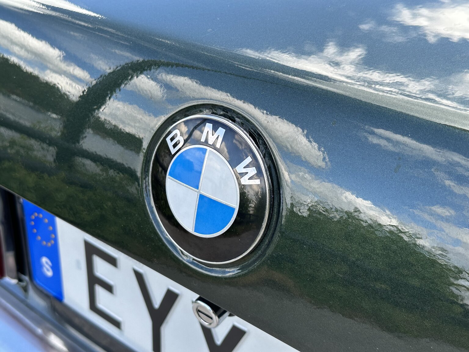 Aussenfoto 1985 BMW 525E