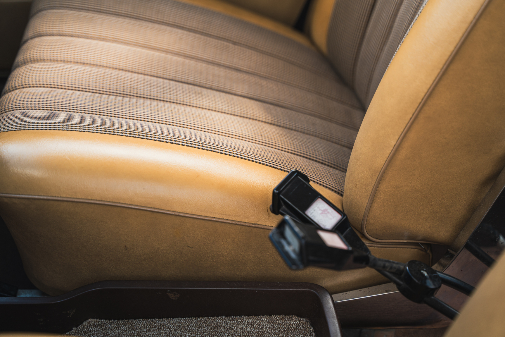 Interior image of 1966 Mercedes-Benz 200 D "Heckflosse"