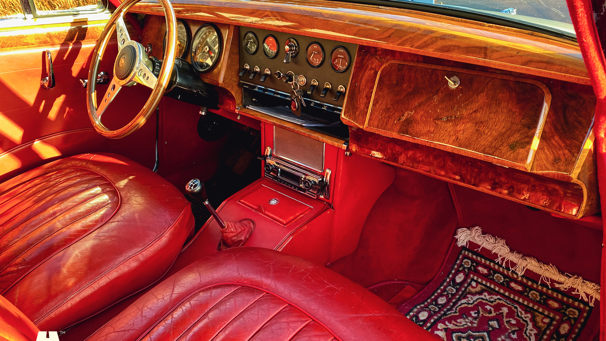 Interiörbild 1961 Jaguar Mark 2