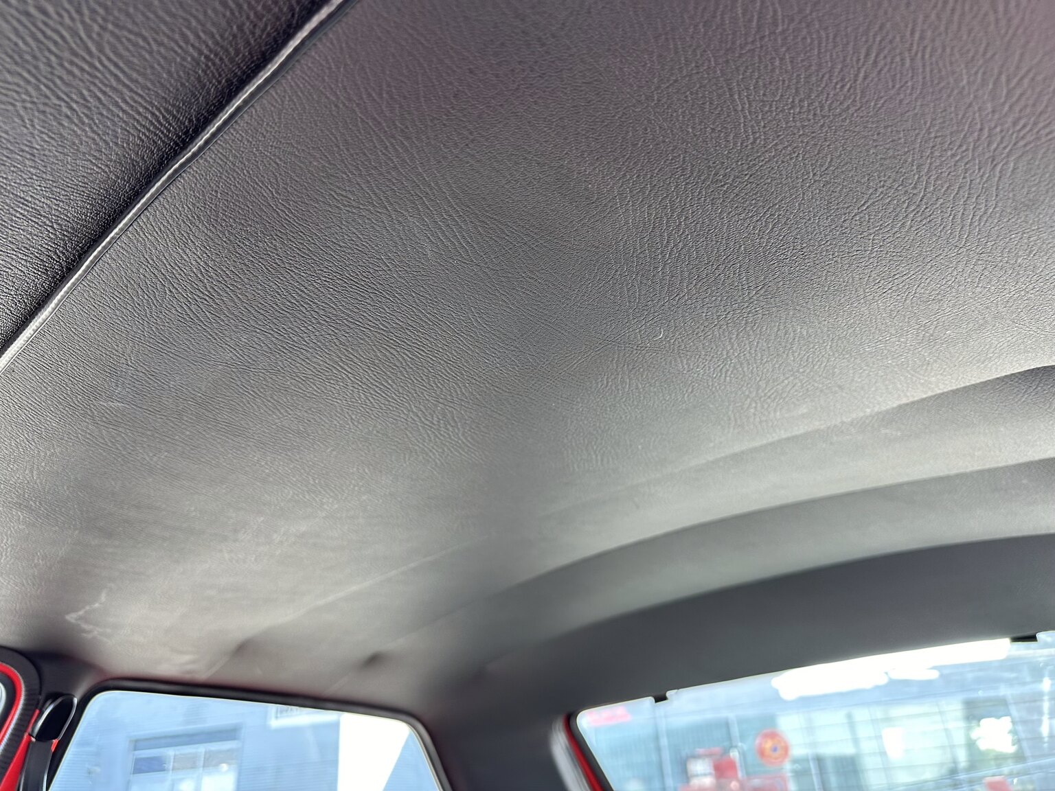 Innenraumfoto von 1984 Volkswagen Golf GTI