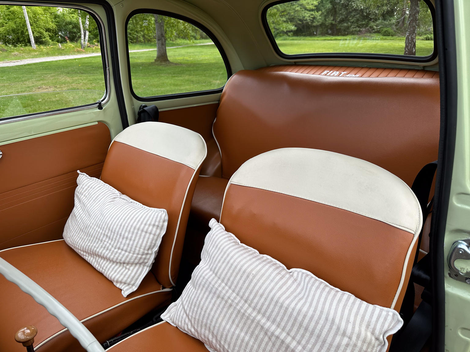 Interiörbild 1970 Fiat 500 Lusso