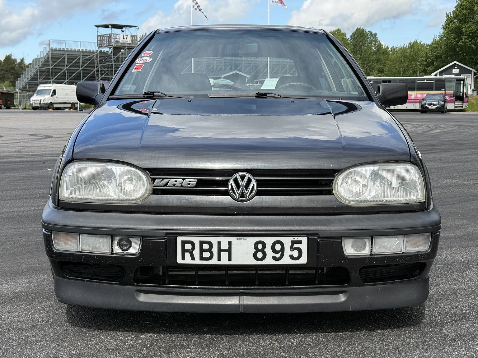 Aussenfoto 1994 Volkswagen Golf 3-door VR6 (11)