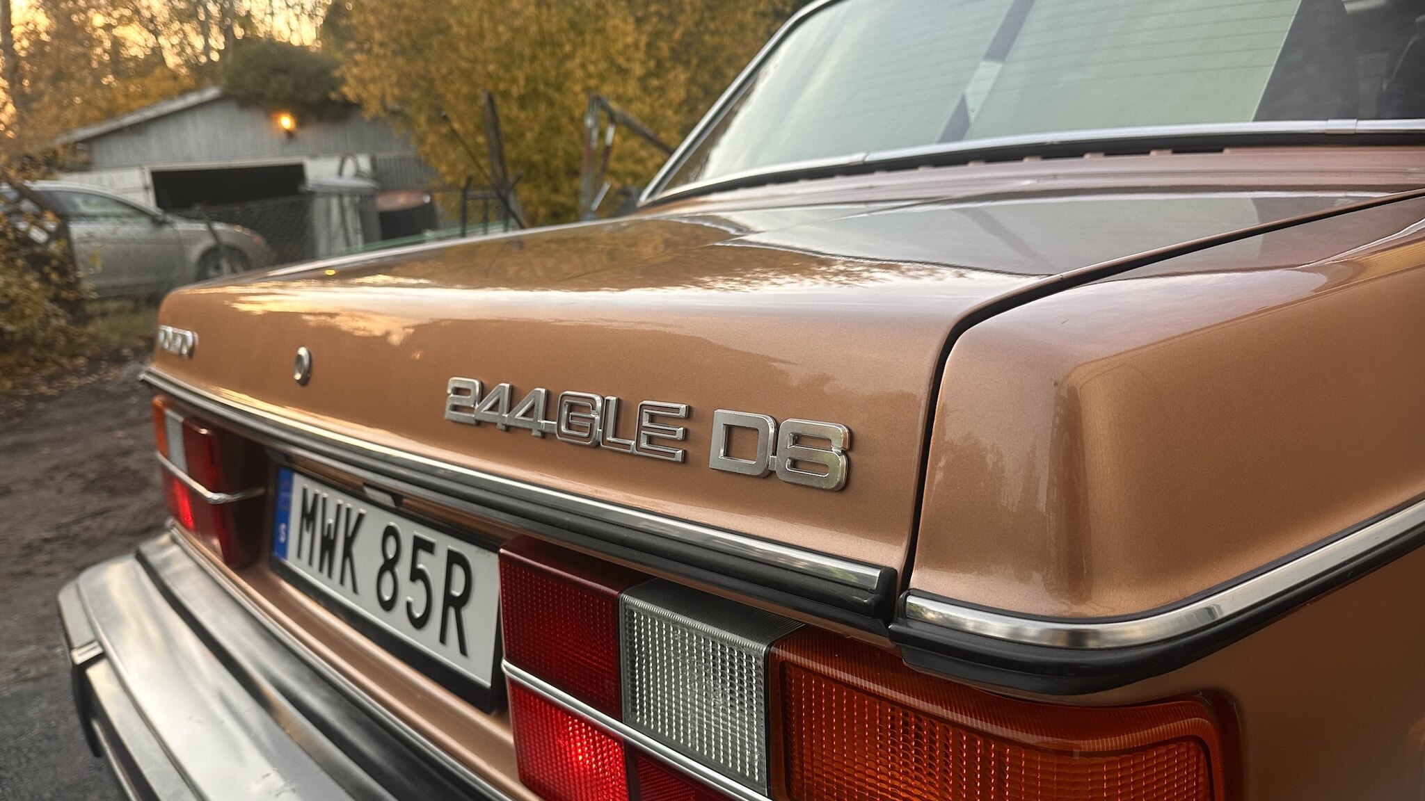 Exteriörbild på 1981 Volvo 244 GLE D6
