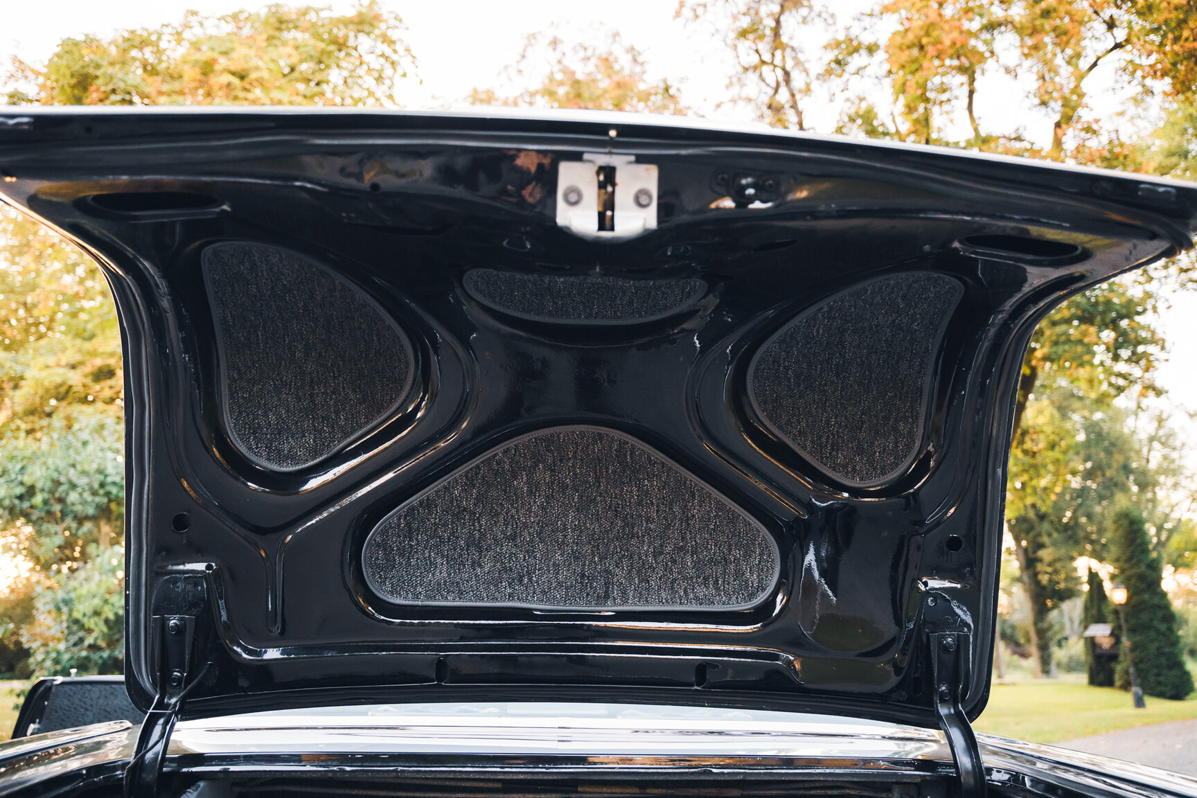 Innenraumfoto von 1957 Chevrolet Bel Air Sport Coupé (68)