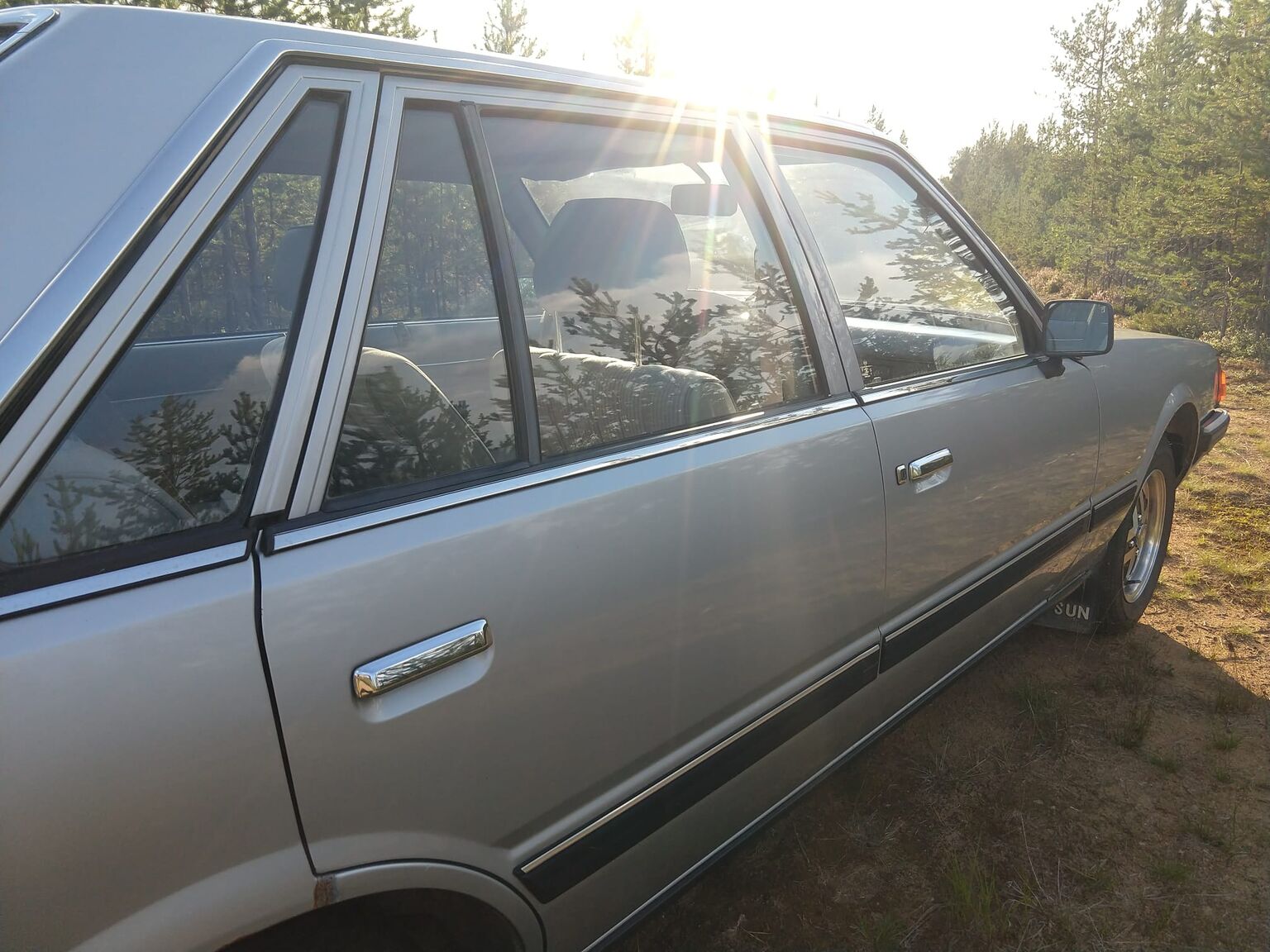 Exteriörbild på 1983 Datsun Laurel